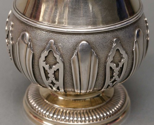 silverware & tableware  - A.AUCOC – Solid silver sprinkler circa 1880