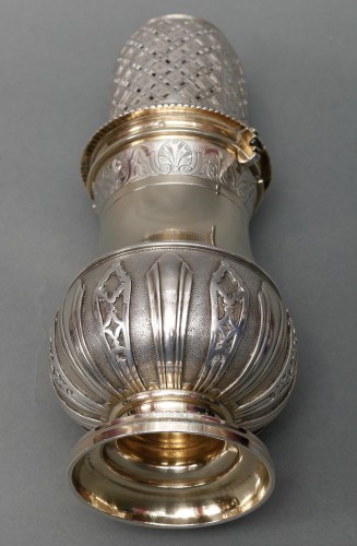 A.AUCOC – Saupoudreuse en argent massif circa 1880 - Emmanuel Redon Silver Fine Art