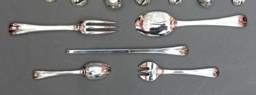 Puiforcat -  Ménagère de 188 pièces en argent modèle "Mazarin" époque 1930 - Art Déco