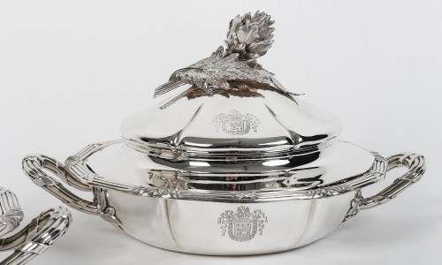 Antiquités -  Gustave ODIOT – Pair of 19th century solid silver vegetable bowls