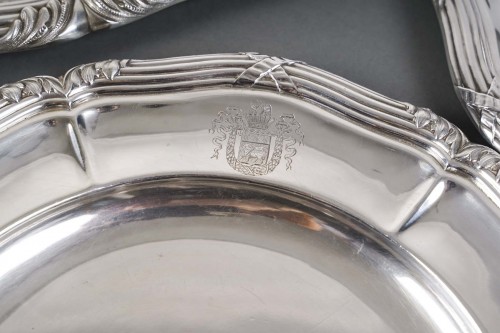 Gustave ODIOT – Set of ten dishes in solid silver 19th century - Napoléon III