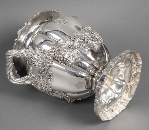 Antiquités - Charles Nicolas Odiot – Silver cooler from the Charles X period circa 1818/