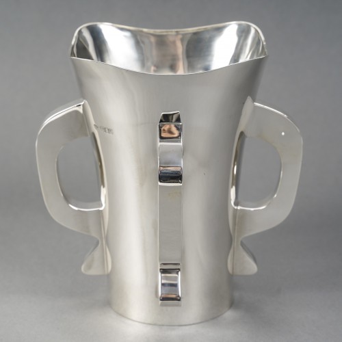 G & S. Ltd - Vase moderniste en argent massif Londres 1916 - Années 50-60