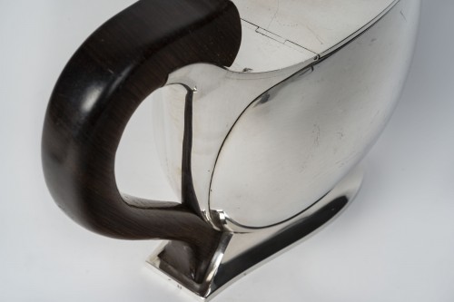20th century - Jean Tetard - Art déco Solid Silver Jug, circa 1930