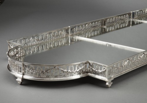 Orfèvre QUEILLE – Surtout de table en argent massif XIXè - Argenterie et Arts de la table Style Napoléon III