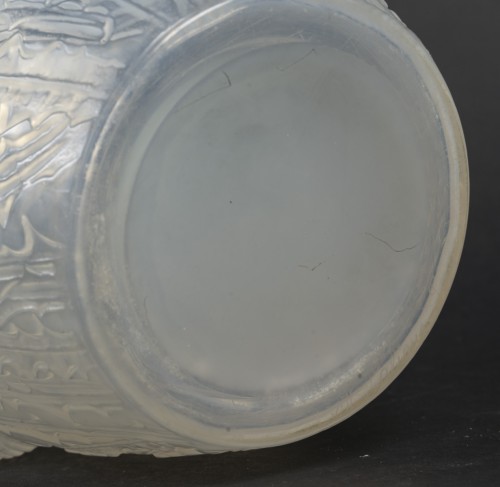 1926  René Lalique -  Vase Domrémy - Emmanuel Redon Silver Fine Art