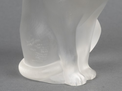 Lalique - Seated Cat in Century Crystal signed Lalique France - 