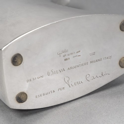 Antiquités - Pierre Cardin – Verseuse couverte en argent massif Milan circa 1970