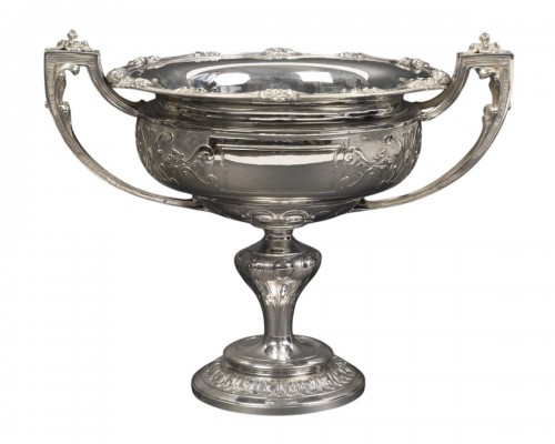 Gustave ODIOT – Centre de table néoclassique en argent massif XIXe