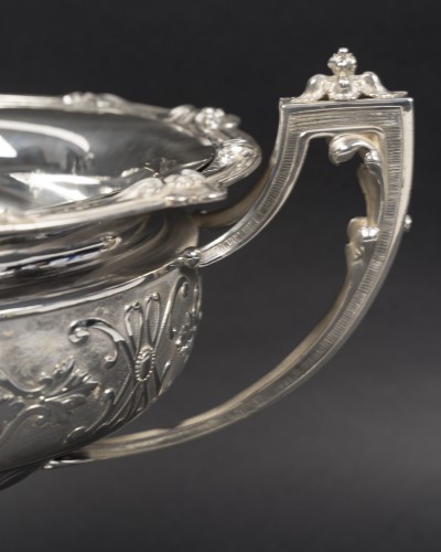 Gustave ODIOT – 19th Century Neoclassical Solid Silver Centerpiece - 