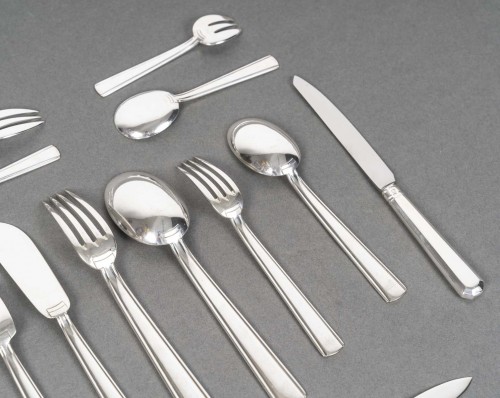 Antiquités - Bloch-Eschwege - 78-piece Art Deco silver flatware set