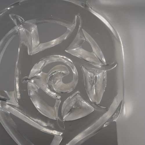 20th century - René Lalique – Pierrefonds Vase, created in 1926