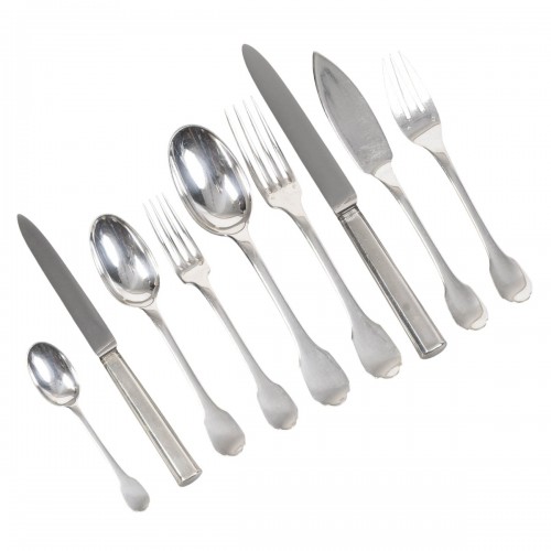 Jean E. Puiforcat  106-piece solid silver flatware set, colbert 1930