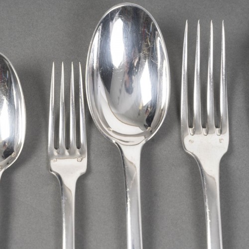 Jean E. Puiforcat  106-piece solid silver flatware set, colbert 1930 - 