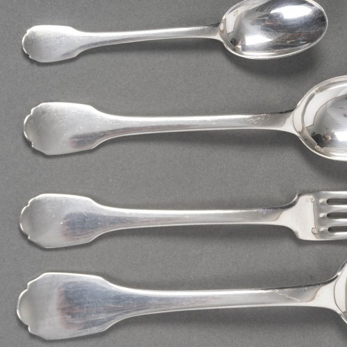 20th century - Jean E. Puiforcat  106-piece solid silver flatware set, colbert 1930