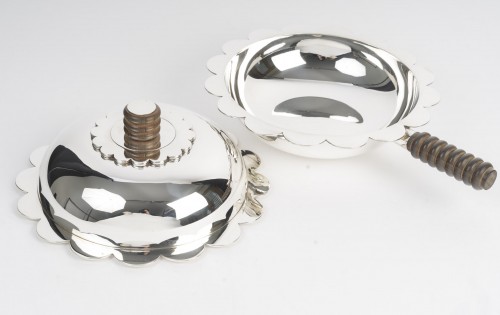 XXe siècle - Jean Puiforcat - Légumier couvert en argent massif époque Art Déco