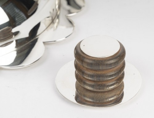 Art Déco - Jean Puiforcat - Légumier couvert en argent massif époque Art Déco