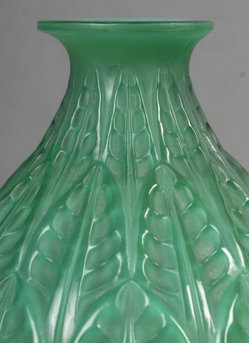 Antiquités - R. Lalique – Vase Malesherbes créé en 1927