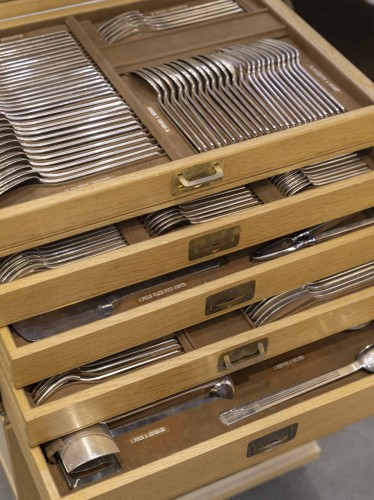 Argenterie et Arts de la table  - Orfevre savary & fils menagere 191 pieces en argent massif epoque 1930