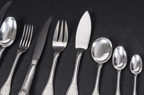 Jean E. Puiforcat  - 147 piece silver flatware set "elysees" pattern, circa  - 