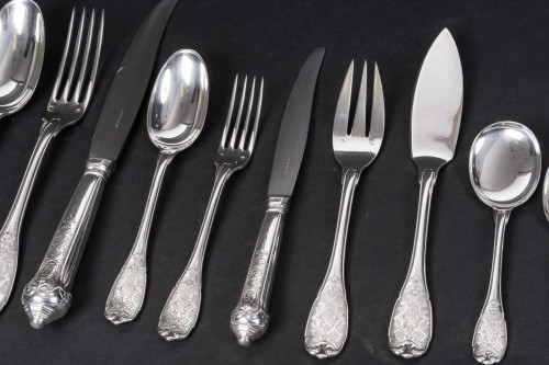 20th century - Jean E. Puiforcat  - 147 piece silver flatware set "elysees" pattern, circa 