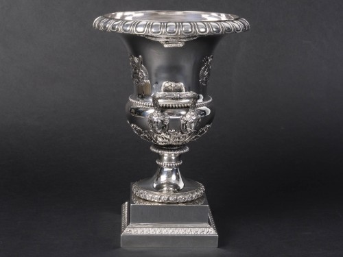 19th century - Jean-Charles Cahier (1772–1849) Trophy in silver, Medici vase, circa 1818