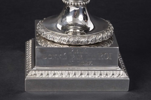 Jean-Charles Cahier (1772–1849) Trophy in silver, Medici vase, circa 1818 - Restauration - Charles X