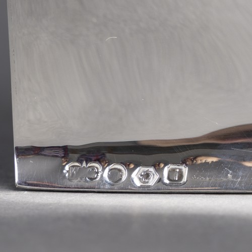 Antiquités - Maison Comyns - Pichet à eau en argent massif et son coffret Londres, 2008