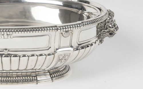 Argenterie et Arts de la table  - Puiforcat – jardiniere en argent massif et sa doublure circa début xxe