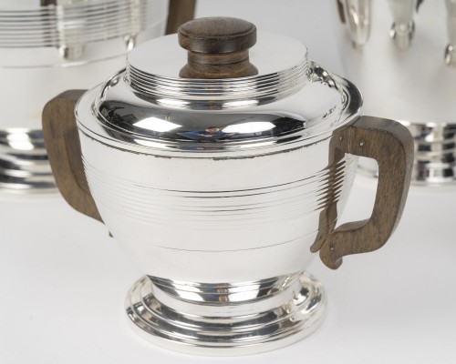 Argenterie et Arts de la table  - Boin Taburet service thé / café 4 pièces en argent massif, epoque art deco