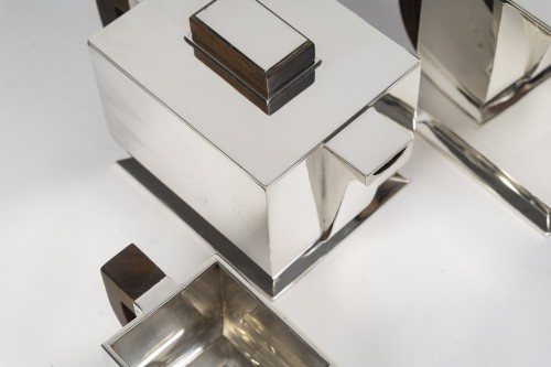 Argenterie et Arts de la table  - Têtard Frères - Service à thé et café Art déco en argent, modèle cubiste 1925/1930