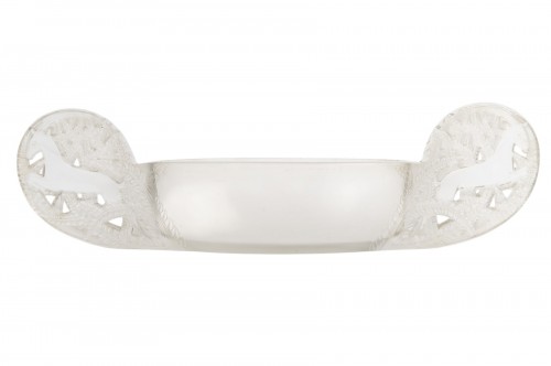 R. Lalique – Jardinière « Saint Hubert » modèle créé en 1927