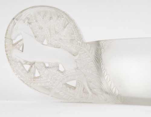 R. Lalique – "Saint-Hubert" planter, model created in 1927 - Glass & Crystal Style Art nouveau