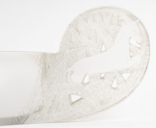 Glass & Crystal  - R. Lalique – "Saint-Hubert" planter, model created in 1927