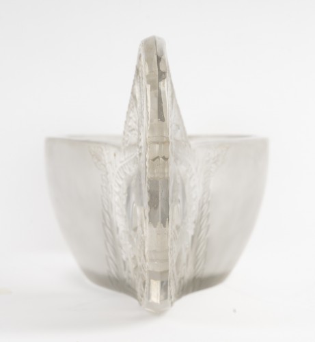 Antiquités - R. Lalique – "Saint-Hubert" planter, model created in 1927