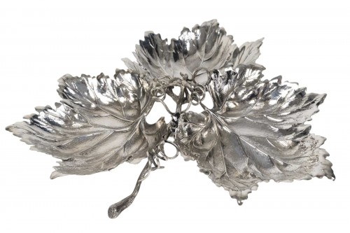 Gianmaria Buccellati - Centre de table argent massif à trois feuilles de vigne XXe