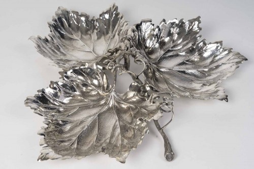 Gianmaria Buccellati - Centre de table argent massif à trois feuilles de vigne XXe - Années 50-60