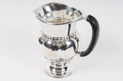 Art nouveau - Georg Jensen - Pichet à eau modèle 7A dit Melon Pitcher, créé en 1907