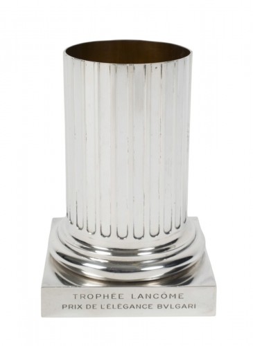 Bulgari – vase trophée en argent massif
