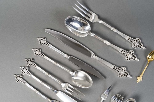 silverware & tableware  - Christofle &amp;Cardeilhac - Solid silver flatware set, 143 pieces, "Renaissan
