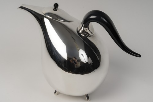 Silver covered pitcher, Pomellato Milan, 20th century  - silverware & tableware Style 50