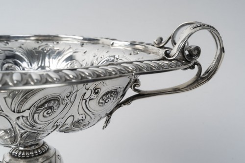 XIXe siècle - Gustave Odiot - Coupe sur pied en argent massif fin XIXe siècle
