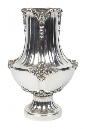 Olier & Caron – Vase en argent massif fin du XIXe siècle
