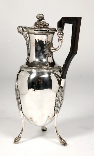 silverware & tableware  - Coffee pot in solid silver, Empire period by J.G.R.