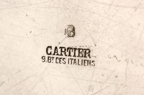 Cartier - Plateau rond en argent massif début XXe - 