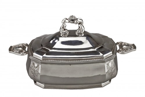 Bancelin -Soup tureen in solid silver circa 1950/1960