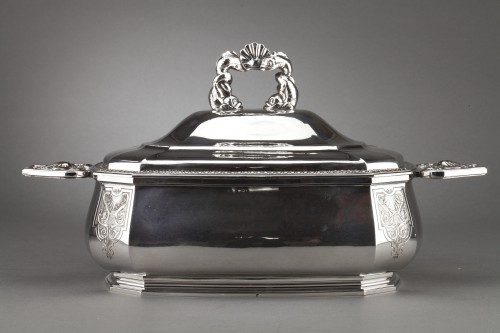 silverware & tableware  - Bancelin -Soup tureen in solid silver circa 1950/1960