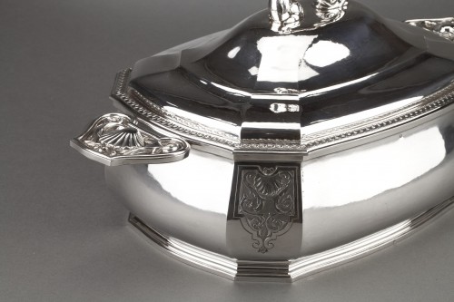Antiquités - Bancelin -Soup tureen in solid silver circa 1950/1960