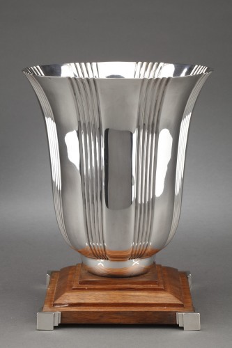 Lapparra - Vase en argent massif époque Art déco - Argenterie et Orfèvrerie Style Art Déco