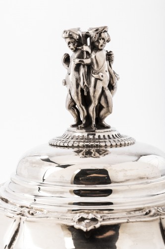 Odiot - Légumier sur son plat en argent massif XIXè - Emmanuel Redon Silver Fine Art